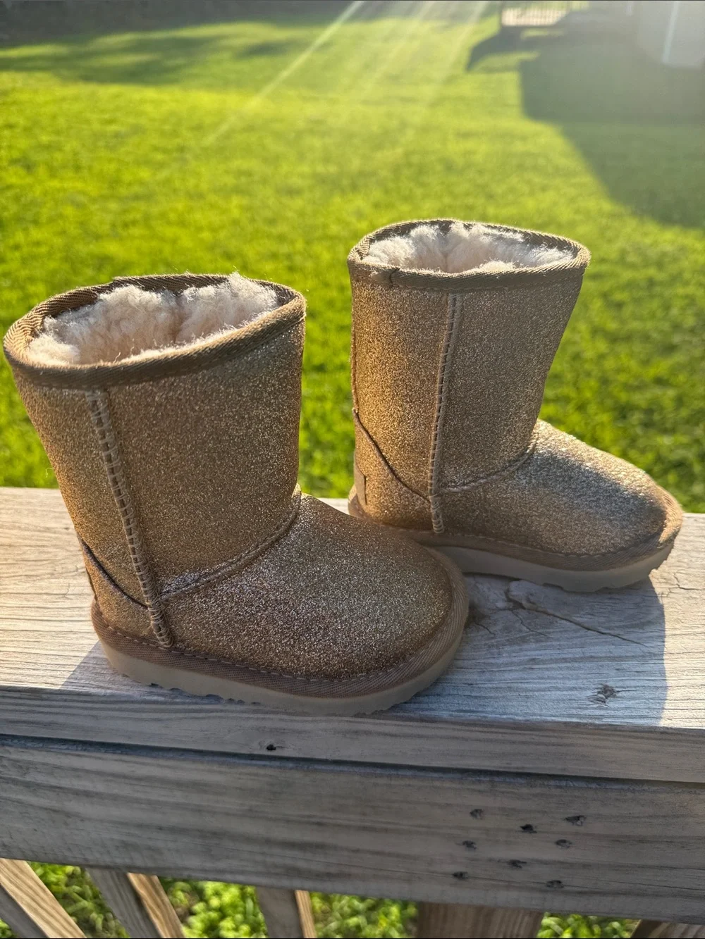 UGG Kids Glitter Short Boot - Rose Gold Sparkle